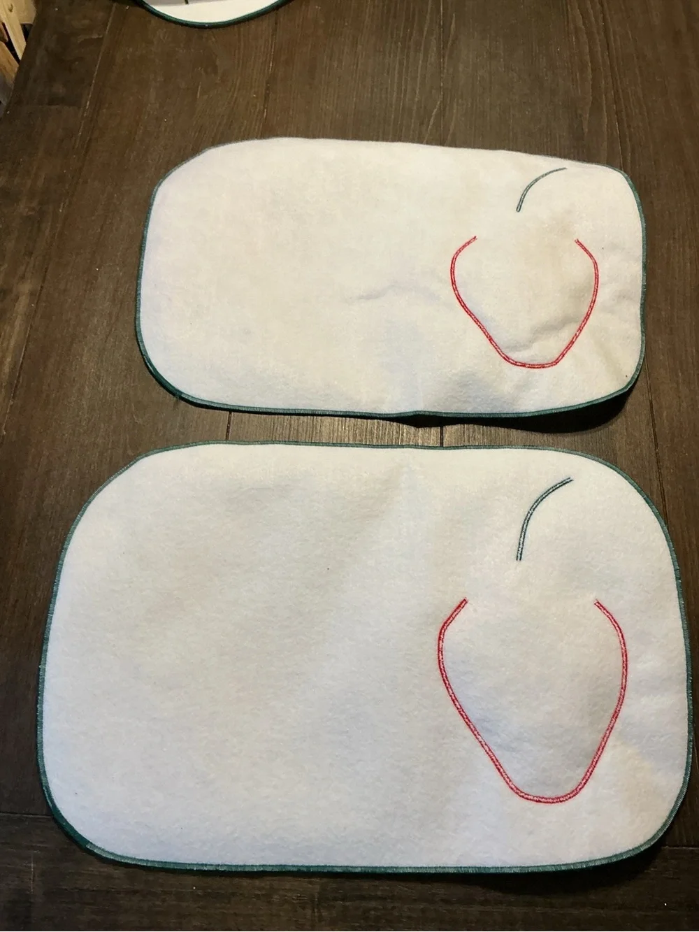 Set of 4 Vintage 70’s Heritage Linens Sidekick Strawberry Appliqué Placemats